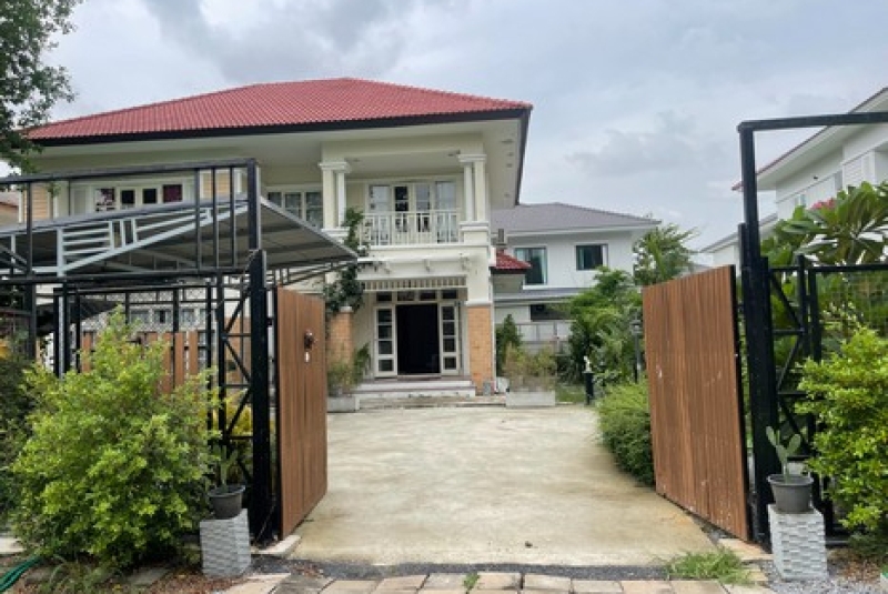 บ้านเช่าราคาดี้ดี้ 28,000/ด สราญสิริคลองสอง โซนหน้าสวน ถนนรังสิตนครนายก 4 นอน 4 น้ำ ใกล้ฟิวเจอร์ รังสิต ปทุมธานี