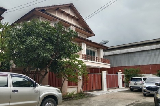 หมู่บ้านเจริญสุข  (2)